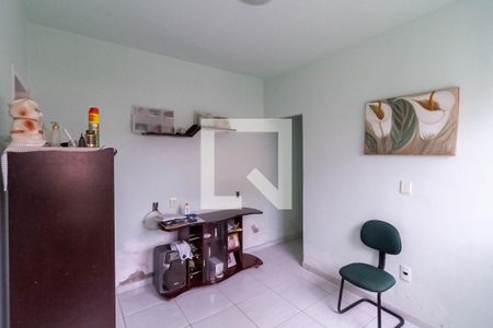 Sala  de casa à venda com 2 quartos, 360m² em Mantiqueira, Belo Horizonte