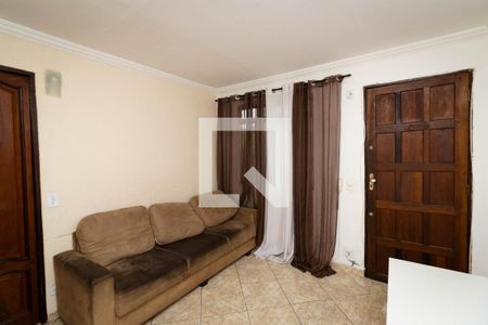 Sala de apartamento para alugar com 2 quartos, 50m² em Vila Sílvia, São Paulo