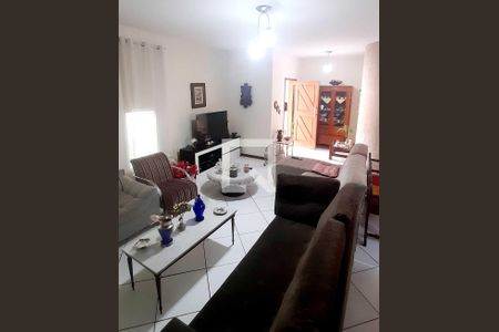 Casa à venda com 3 quartos, 275m² em Santa Branca, Belo Horizonte