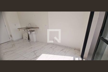 Sala de apartamento para alugar com 1 quarto, 30m² em Km 18, Osasco