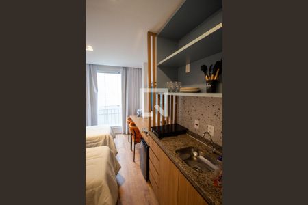 Quarto / Cozinha de apartamento à venda com 1 quarto, 17m² em Cidade Antônio Estevão de Carvalho, São Paulo