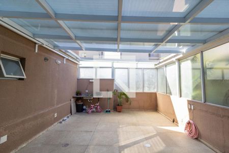 Apartamento à venda com 101m², 3 quartos e 1 vagaQuintal