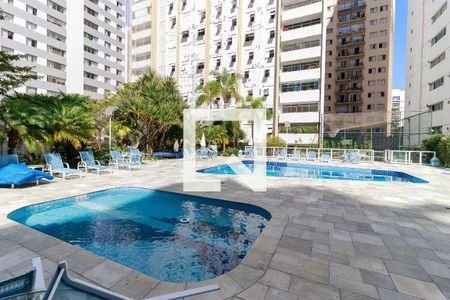 Apartamento para alugar com 196m², 4 quartos e 2 vagas Apartamento para alugar com 196m², 4 quartos e 2 vagasPiscina