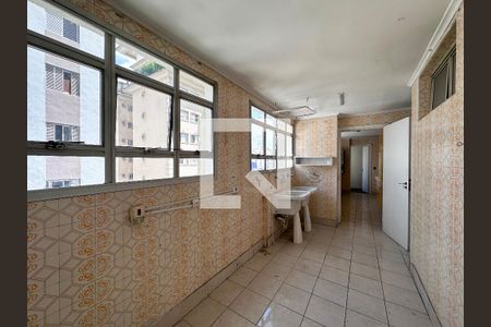 Apartamento para alugar com 196m², 4 quartos e 2 vagasÁrea de Serviço