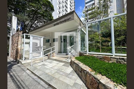 Apartamento para alugar com 196m², 4 quartos e 2 vagasFachada