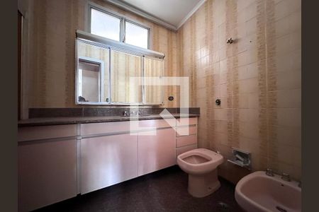 Apartamento para alugar com 196m², 4 quartos e 2 vagasBanheiro Suíte