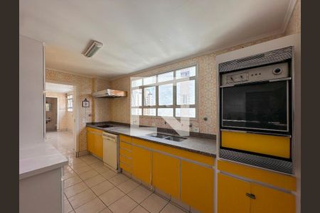 Apartamento para alugar com 196m², 4 quartos e 2 vagasCozinha