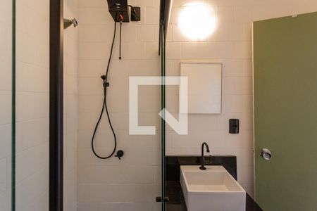 Banheiro de apartamento para alugar com 1 quarto, 30m² em Santo Agostinho, Belo Horizonte