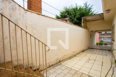Casa para alugar com 143m², 2 quartos e 2 vagasQuintal