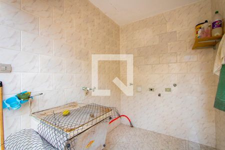 Casa para alugar com 143m², 2 quartos e 2 vagasÁrea de serviço