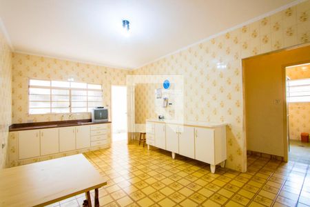 Casa para alugar com 143m², 2 quartos e 2 vagasCozinha