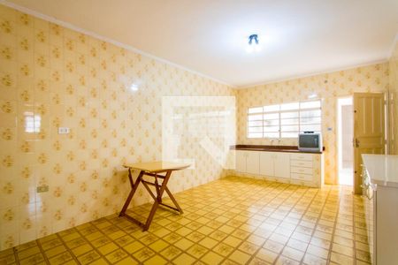Casa para alugar com 143m², 2 quartos e 2 vagasCozinha