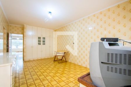 Casa para alugar com 143m², 2 quartos e 2 vagasCozinha