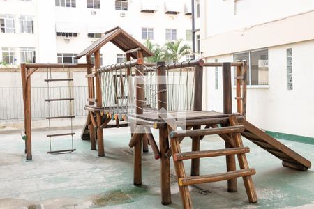 Apartamento à venda com 133m², 3 quartos e 2 vagasÁrea comum - Playground