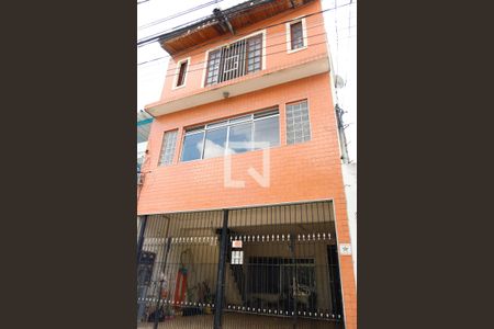 Casa à venda com 8 quartos, 329m² em Umuarama, Osasco