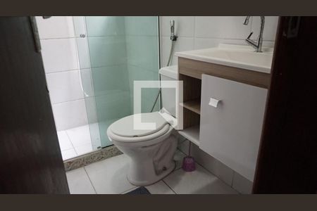 Casa de condomínio à venda com 144m², 4 quartos e 1 vagaBanheiro Social