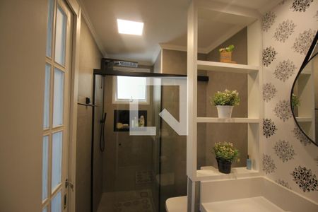 Banheiro de apartamento para alugar com 2 quartos, 63m² em Vila Isa, São Paulo