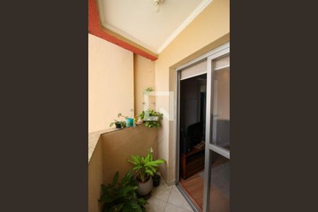 Sala de apartamento para alugar com 2 quartos, 60m² em Vila Rosaria, São Paulo