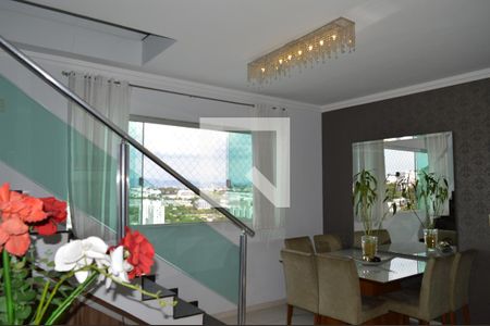 Apartamento para alugar com 3 quartos, 150m² em Cabral, Contagem