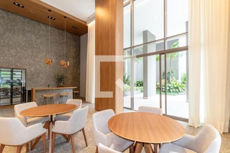 Apartamento para alugar com 50m², 1 quarto e 1 vaga Apartamento para alugar com 50m², 1 quarto e 1 vagaÁrea comum - Salão de festas