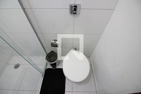 Casa à venda com 140m², 2 quartos e 2 vagasBanheiro Social