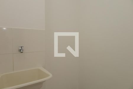 Sala/Cozinha de apartamento para alugar com 2 quartos, 36m² em Conjunto Residencial José Bonifácio, São Paulo