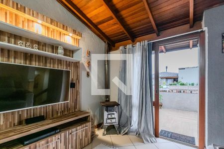 Casa de condomínio para alugar com 102m², 2 quartos e 1 vagaSala