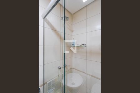 Banheiro 1 de casa de condomínio à venda com 2 quartos, 102m² em Guarujá, Porto Alegre