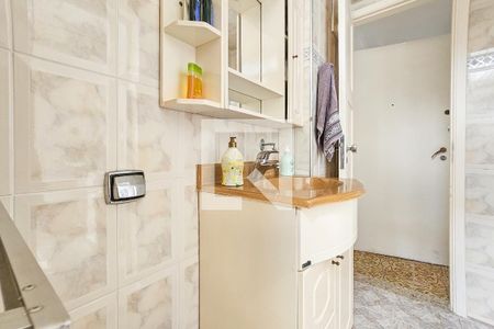 Apartamento para alugar com 90m², 3 quartos e 1 vagaÁrea de serviço 