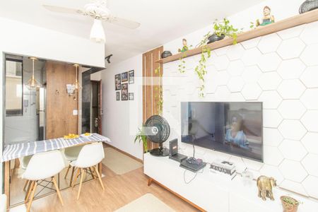 Sala de apartamento à venda com 2 quartos, 48m² em Portuguesa, Rio de Janeiro