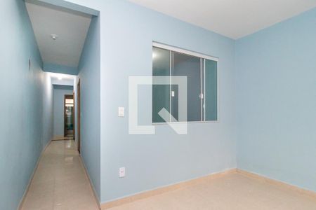 Sala de casa para alugar com 2 quartos, 80m² em Cidade Industrial, Curitiba