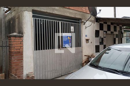 Casa para alugar com 80m², 2 quartos e 1 vaga Casa para alugar com 80m², 2 quartos e 1 vagaFachada