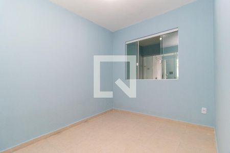 Quarto 1 de casa para alugar com 2 quartos, 80m² em Cidade Industrial, Curitiba