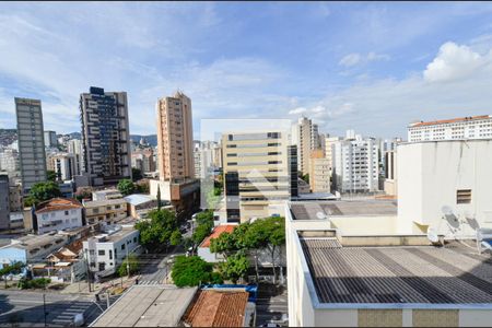 Apartamento à venda com 75m², 2 quartos e 1 vagaVista