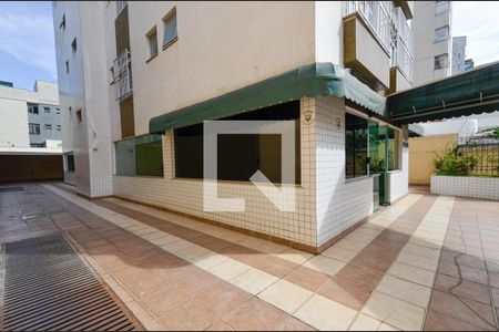 Apartamento à venda com 75m², 2 quartos e 1 vagaÁrea comum