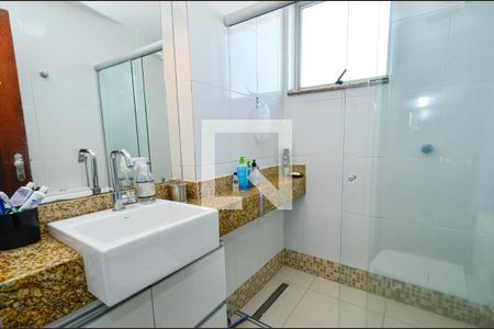 Apartamento à venda com 75m², 2 quartos e 1 vagaBanheiro social