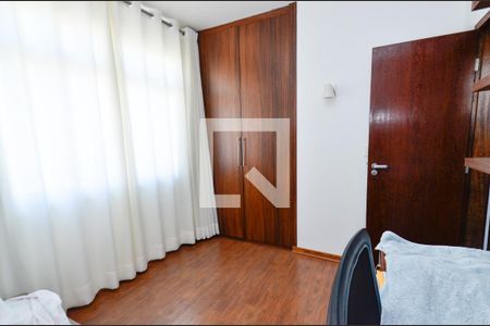 Apartamento à venda com 75m², 2 quartos e 1 vagaQuarto2