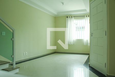 Casa à venda com 3 quartos, 117m² em Vila Imperio, São Paulo