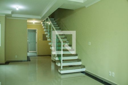Sala de casa à venda com 3 quartos, 117m² em Vila Imperio, São Paulo