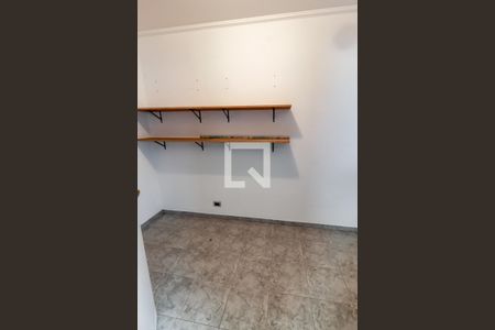 Casa à venda com 165m², 3 quartos e 4 vagasQuarto de Serviço