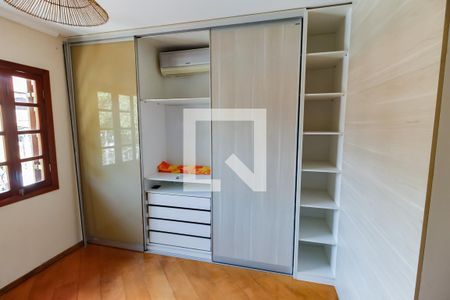 Casa à venda com 165m², 3 quartos e 4 vagasSuíte 3