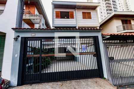 Casa à venda com 165m², 3 quartos e 4 vagasFachada casa