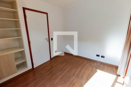 Casa à venda com 165m², 3 quartos e 4 vagasSuíte 1
