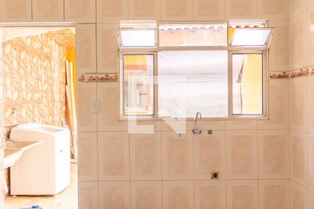 Casa à venda com 143m², 5 quartos e 3 vagascozinha 2