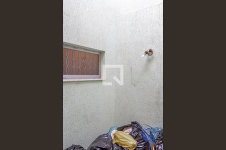 Casa à venda com 143m², 5 quartos e 3 vagasJardim de Inverno