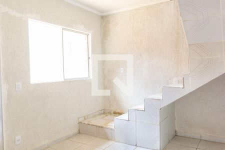 Casa à venda com 143m², 5 quartos e 3 vagasSala 2