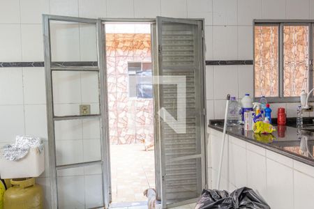 Casa à venda com 143m², 5 quartos e 3 vagasCozinha