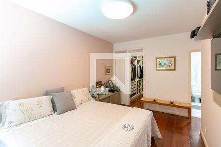 Apartamento à venda com 170m², 4 quartos e 3 vagas Apartamento à venda com 170m², 4 quartos e 3 vagasQuarto