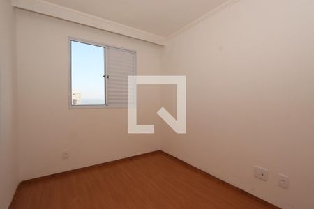 Quarto 2 de apartamento para alugar com 2 quartos, 45m² em Cidade São Mateus, São Paulo