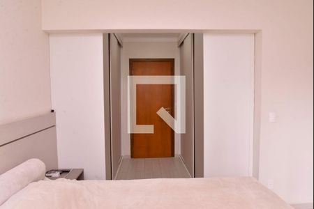 Apartamento à venda com 122m², 3 quartos e 3 vagasQuarto 